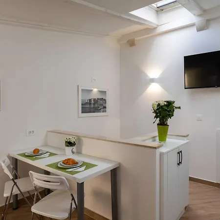 Palmotta Old Town House 度假居 *