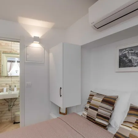 Palmotta Old Town House 度假居 *