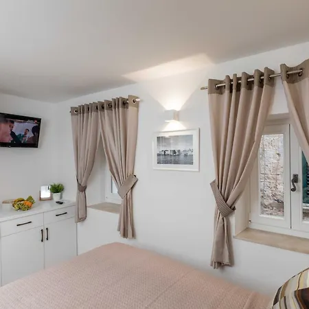 Palmotta Old Town House Casa vacanze *